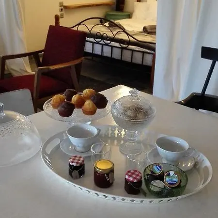 Thalassoxyla Apartment *