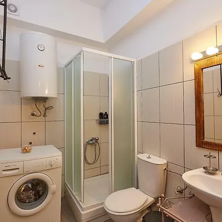 Thalassoxyla Apartment *