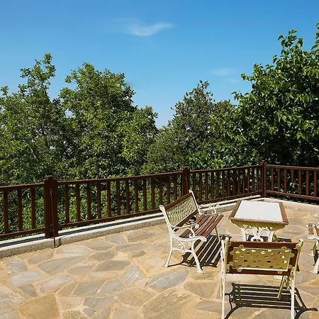 Thalassoxyla Apartment *
